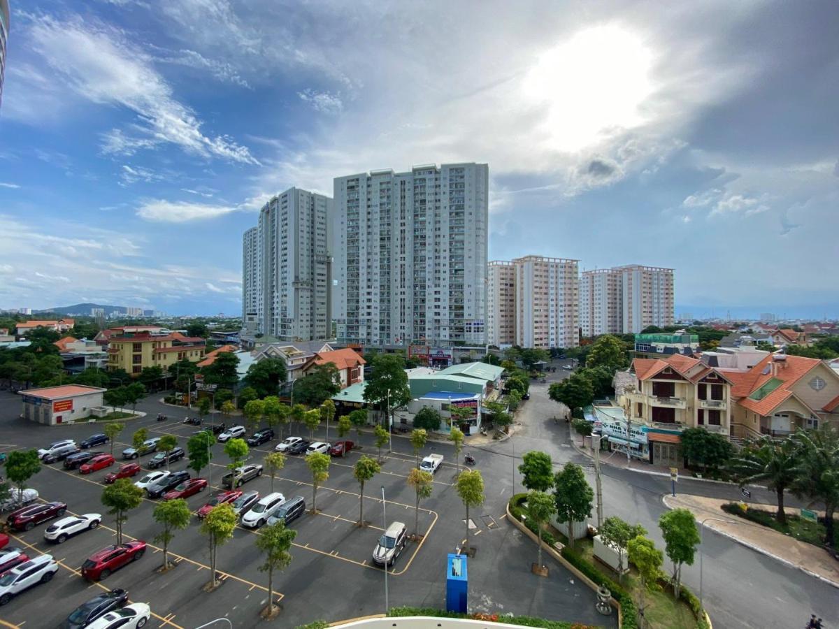 Hoa Sua Hotel Vung Tau Exteriör bild